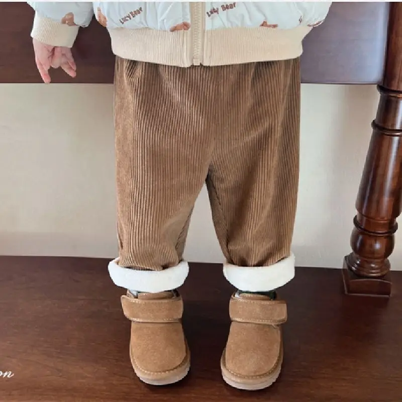 Jesienno-zimowe ubrania dzieci – Corduroy Pant Warm recenzja i cena
