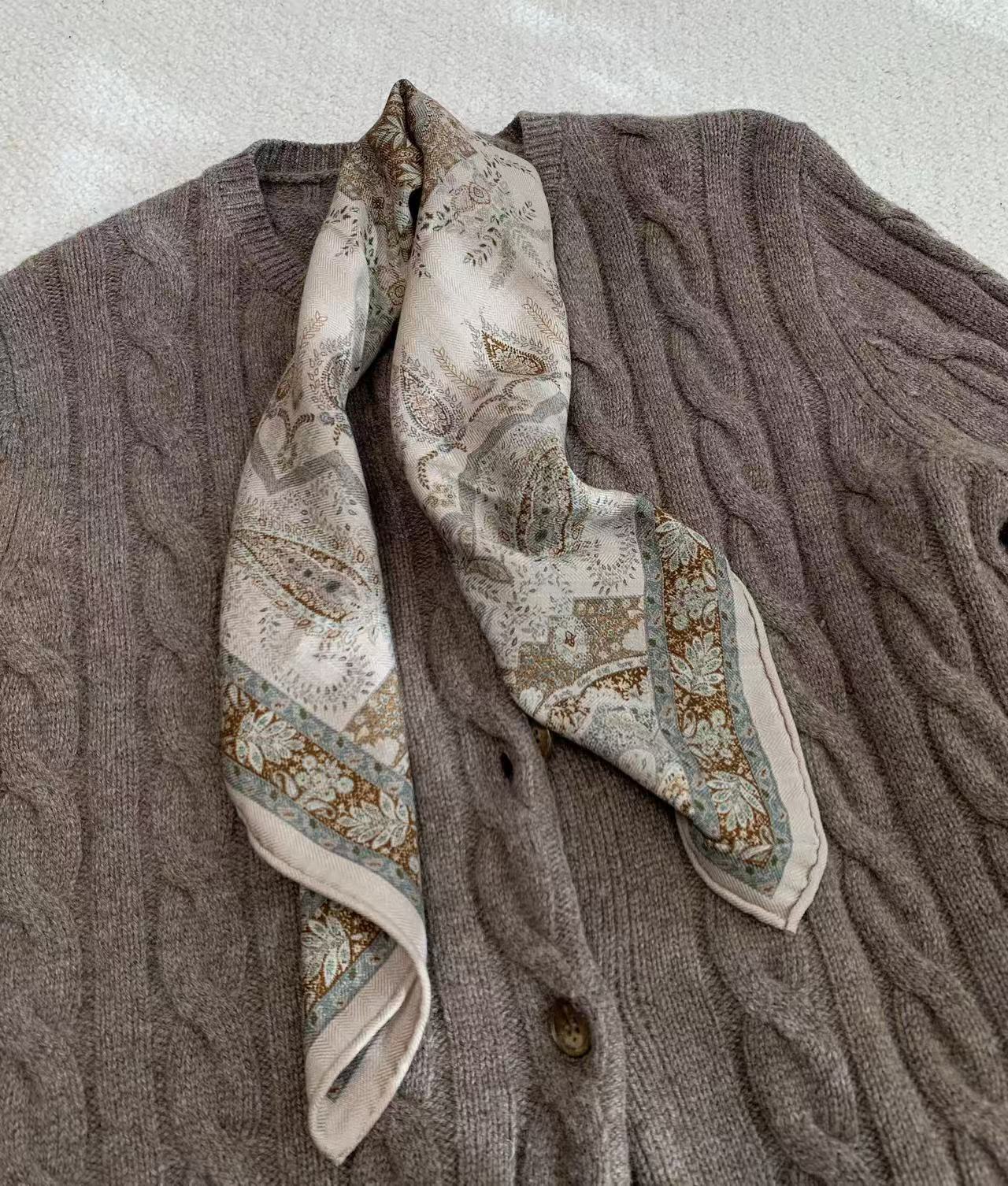 Szalik damski z wełny i jedwab – Wool Scarf Men recenzja i cena